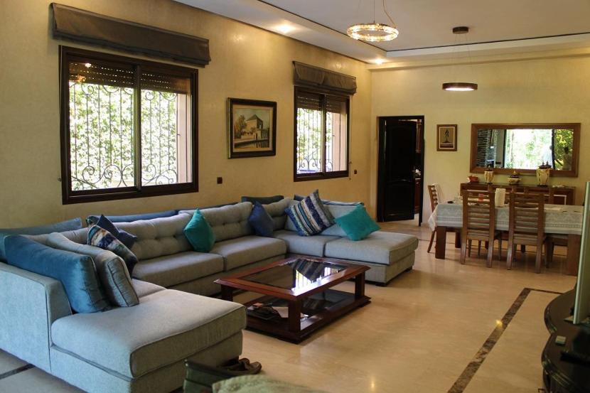Magnifique Villa Avec Piscine Chauffee Que Pour Famille Marrakesh Bagian luar foto