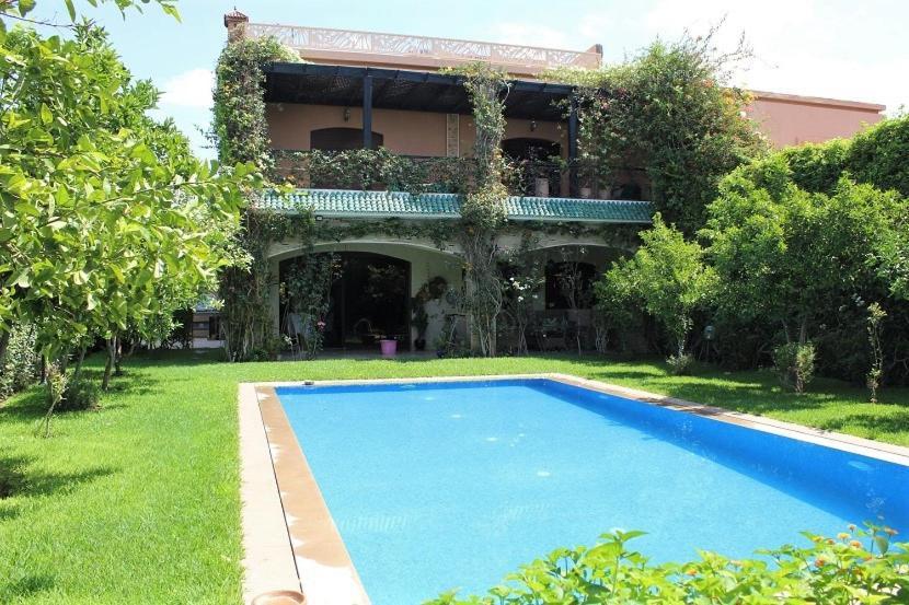 Magnifique Villa Avec Piscine Chauffee Que Pour Famille Marrakesh Bagian luar foto